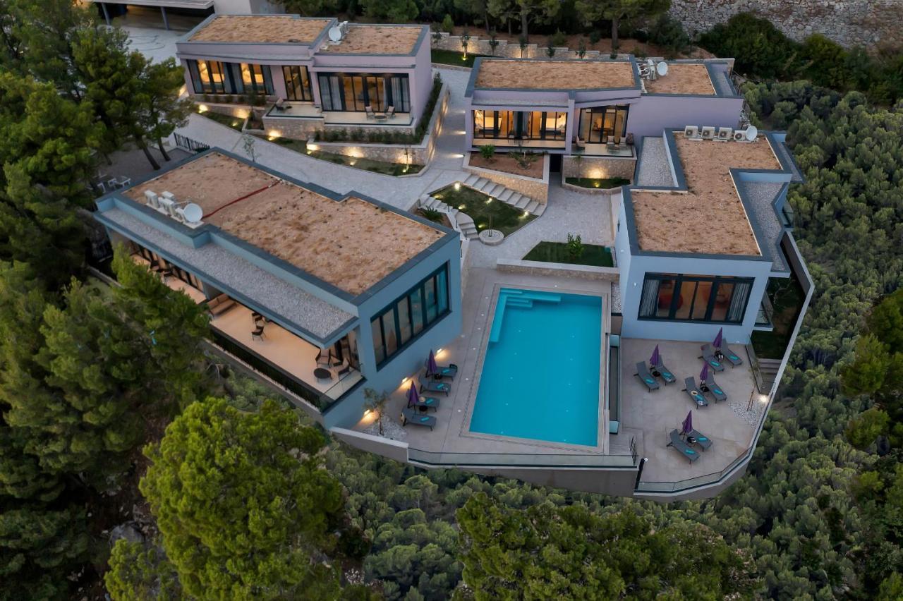 Kuk Oaza Luxury Villa *